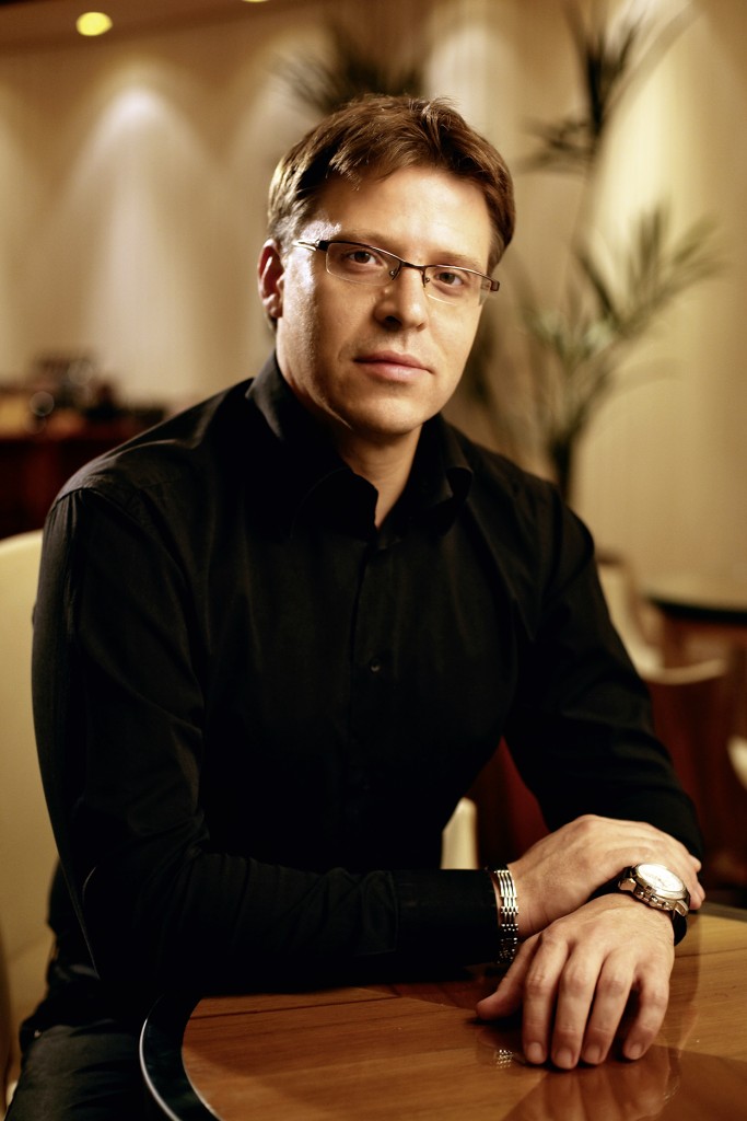 Miloš Simić, predsednik, International Advertising Association (IAA), Serbian Chapter direktor Marketinga, Grand Casino Beograd 